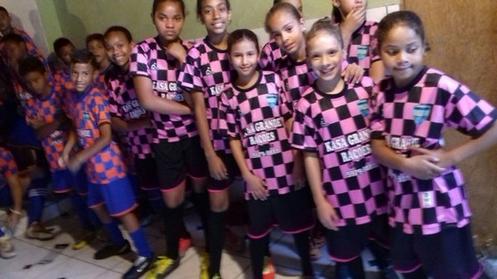 Onde Vende Uniformes de Futebol Feminino Personalizados Embu - Uniformes de Futebol Infantil Personalizado